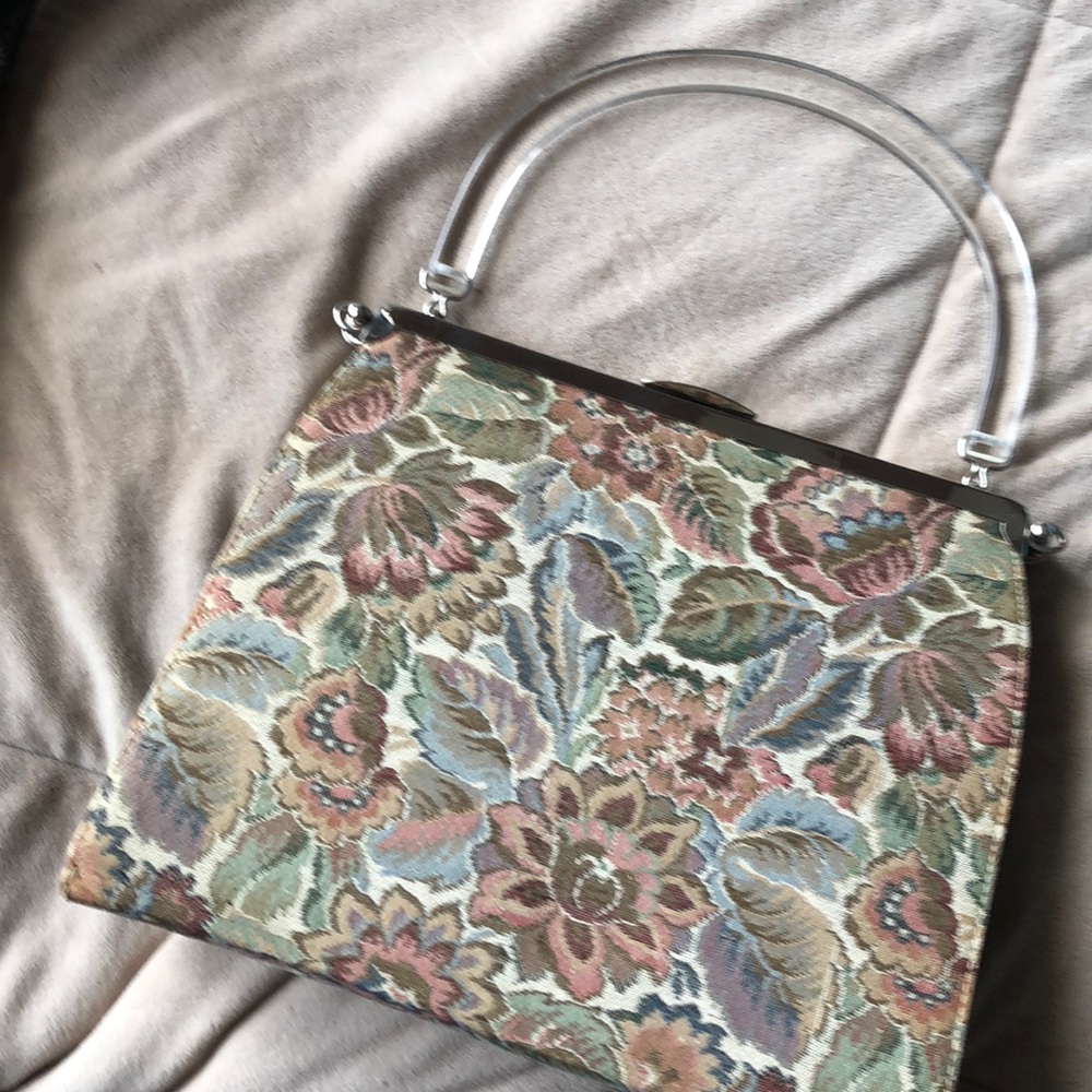 Vintage purse w lucite handle 3way with snap clasp